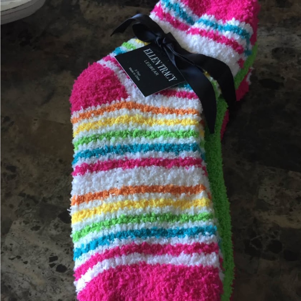 Women’s bundle of slipper socks